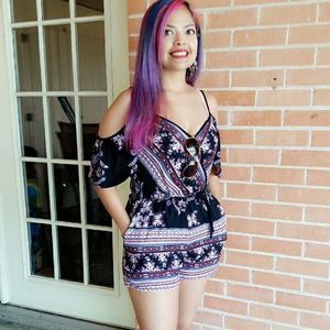 Meet your Posher, Sabrina